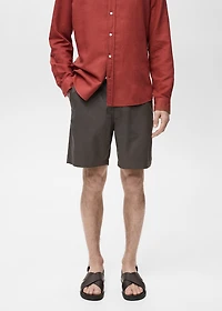 Straight fluid bermuda shorts