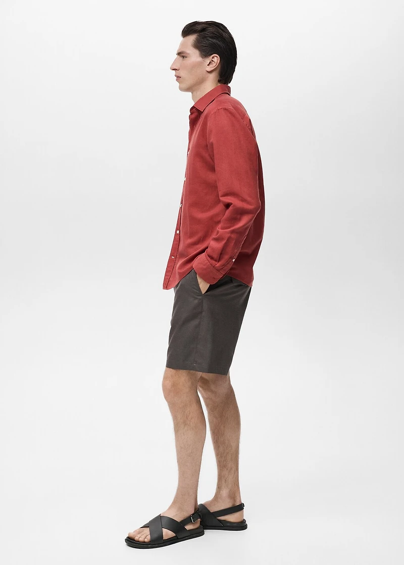 Straight fluid bermuda shorts