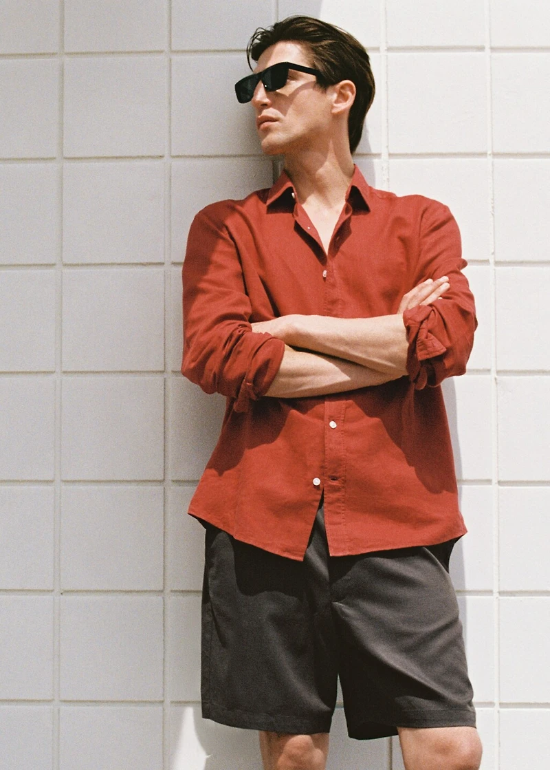 Straight fluid bermuda shorts