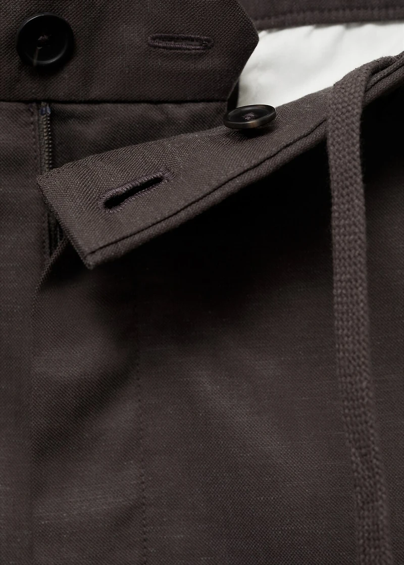 Straight fluid bermuda shorts