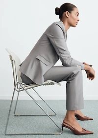 Fitted suit blazer