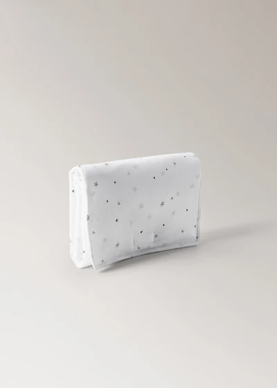 Baby changing mat with embroidered stars