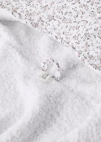 Children’s bathrobe with mini-flower print