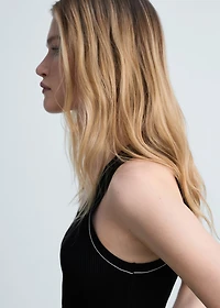 Ribbed top with contrasting trim