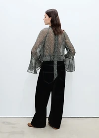 Floral-print blouse with ruffles