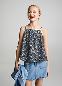 Floral embroidered blouse