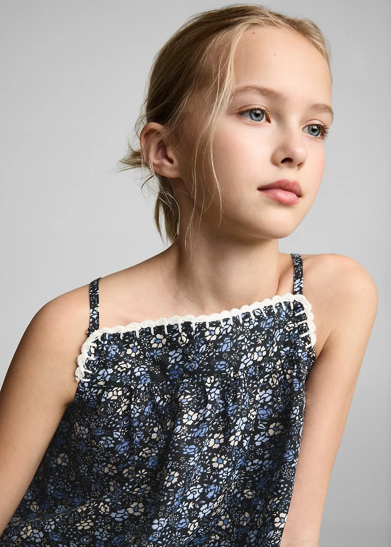 Floral embroidered blouse