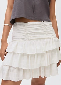 Gathered skirt with ruffles