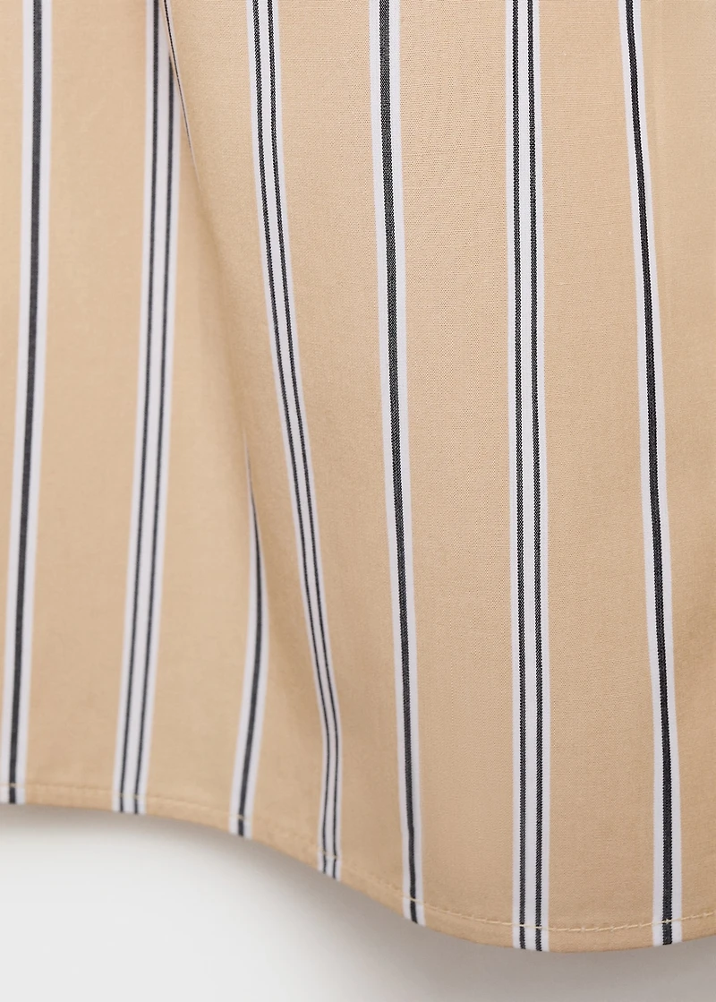 Short sleeve striped shirt