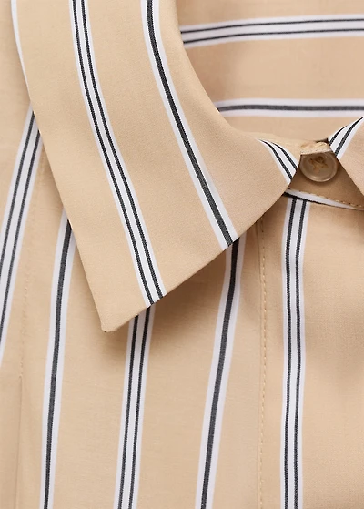 Short sleeve striped shirt