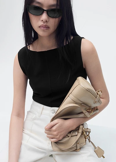 Boat-neck knitted top