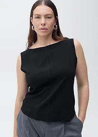 Boat-neck knitted top