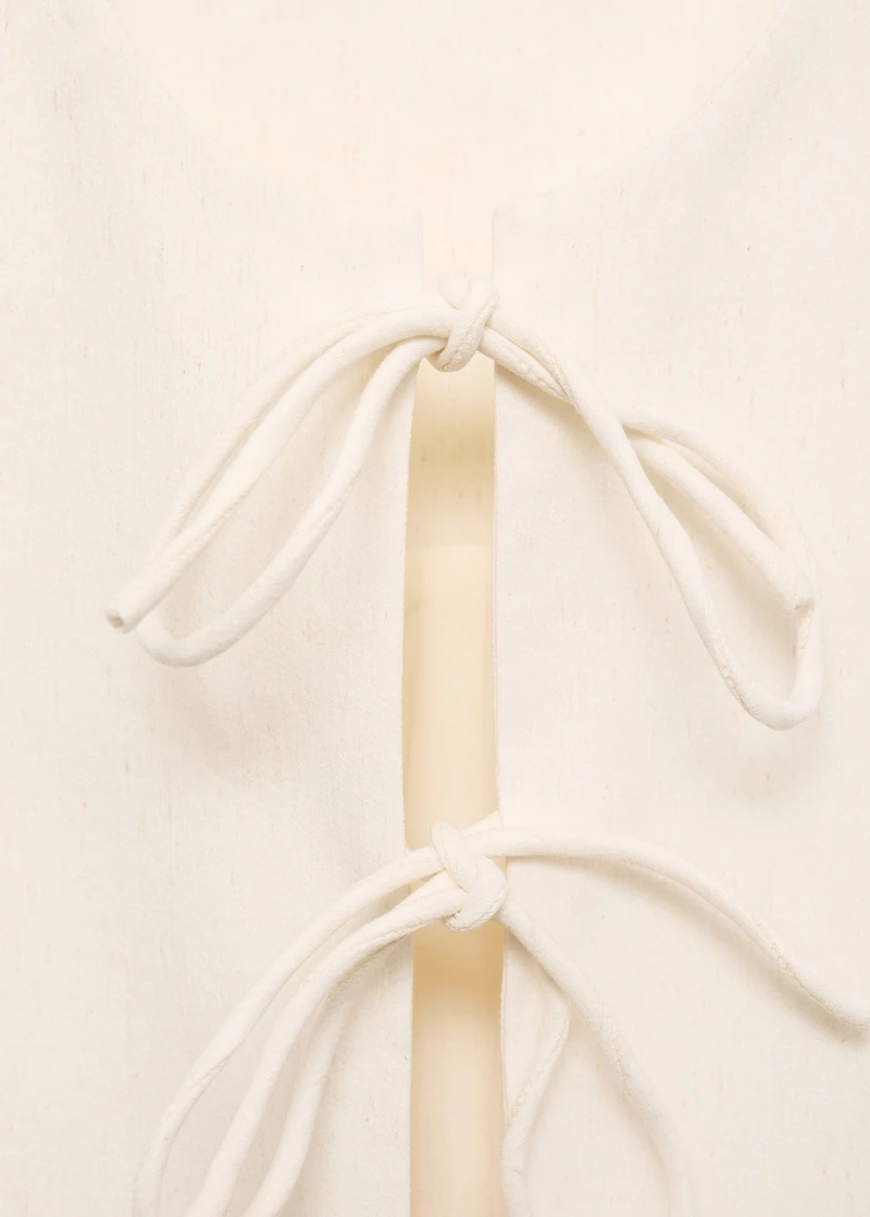 Linen-blend top with bow