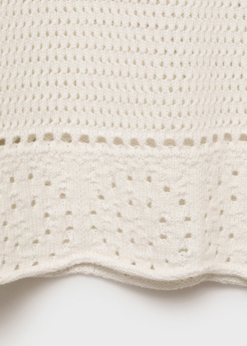 Knitted dress with lace pattern