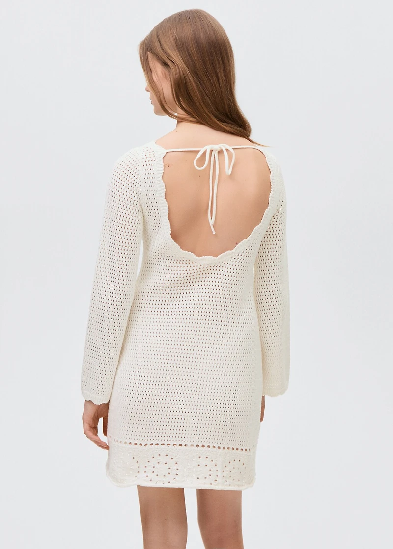 Knitted dress with lace pattern