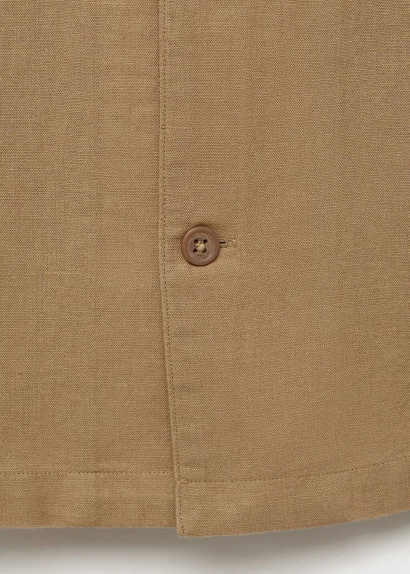 Linen shirt with bowling collar and pocket
