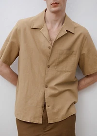 Linen shirt with bowling collar and pocket