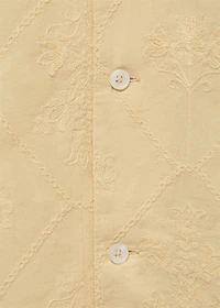 Shirt with embroidered bowling collar