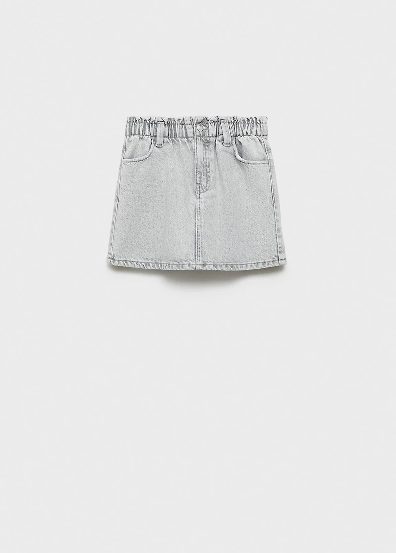 Short denim skirt