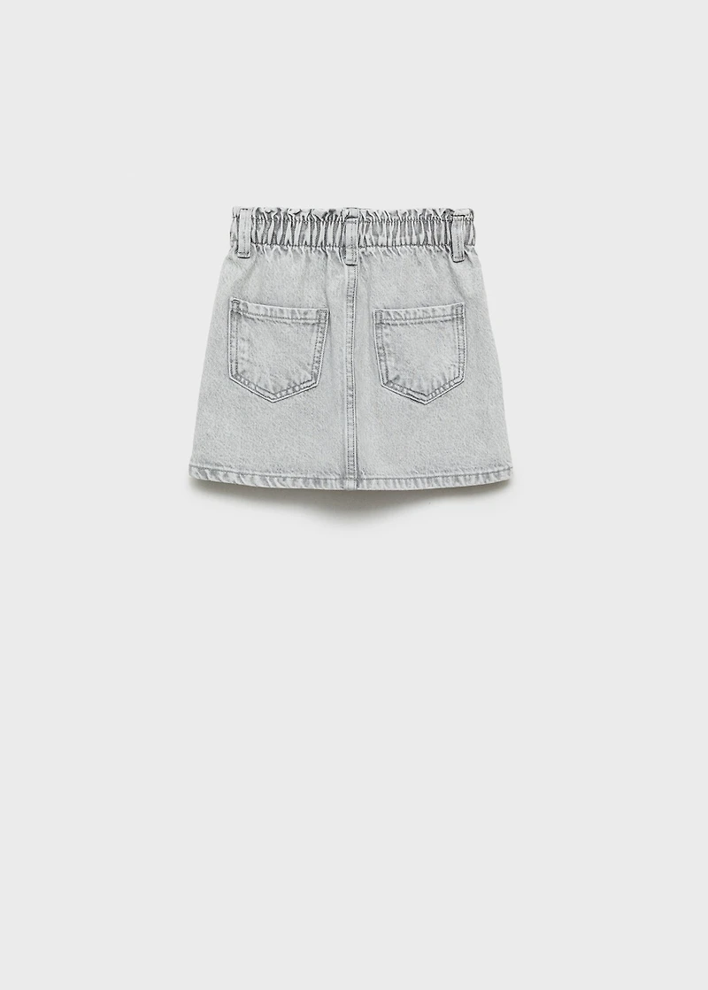 Short denim skirt