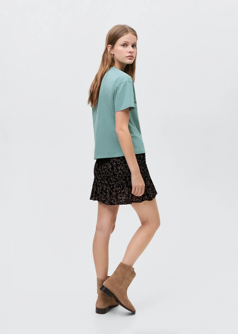 Gathered skirt with ruffle