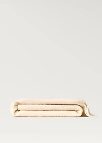 Soft-effect blanket with fringed trim
