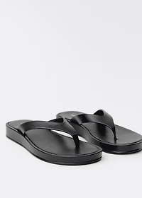 Leather straps sandals