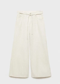 Wide leg jeans with stripes and belt