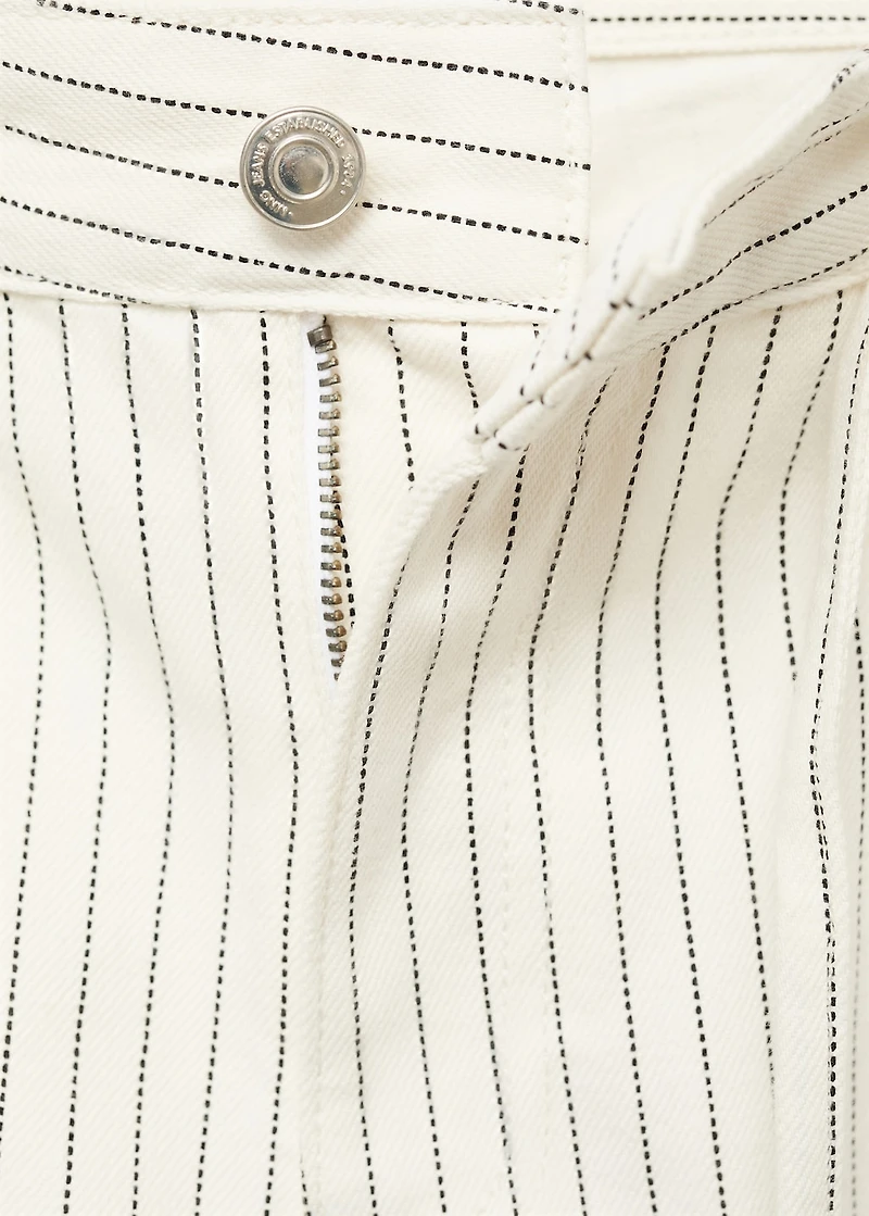 Wide leg jeans with stripes and belt