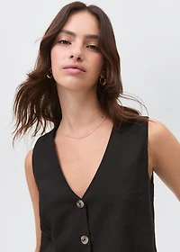 Linen vest with buttons