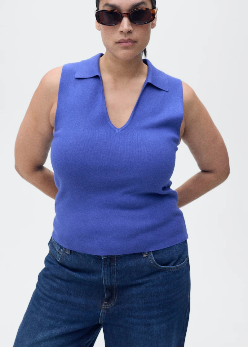 Polo-neck knitted top