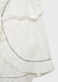 Top with bow closure