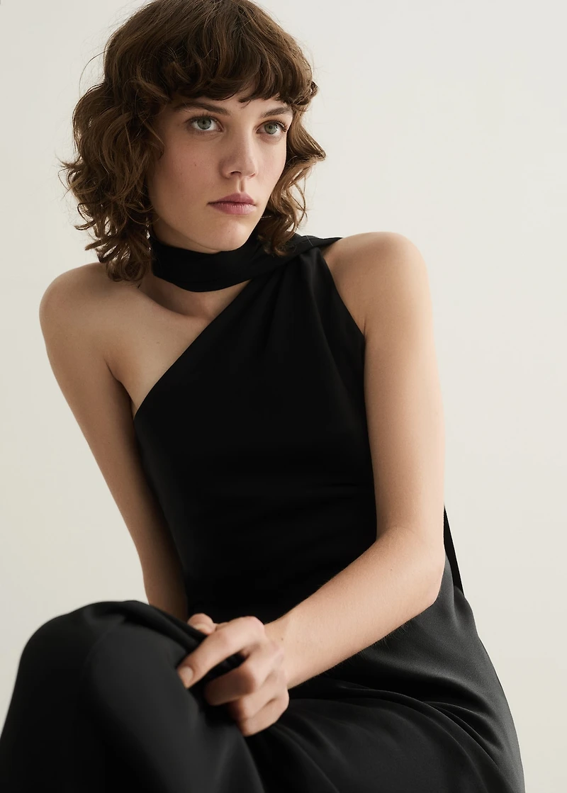 Asymmetrical bow-neck dress