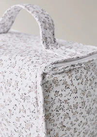 Children’s toiletry bag with mini-flower print