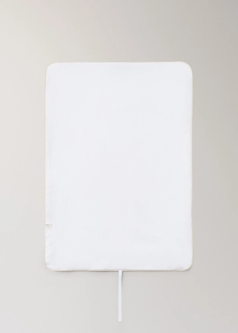 Portable chiffon baby changing mat