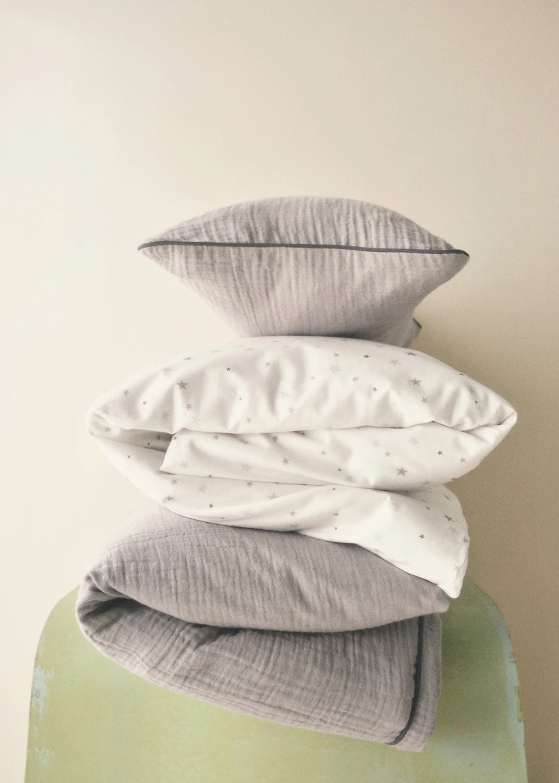 Chiffon cotton duvet cover with contrast piping for cot