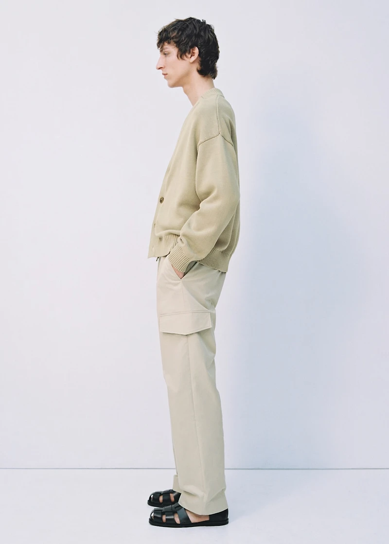 Relaxed-fit pants with pocket