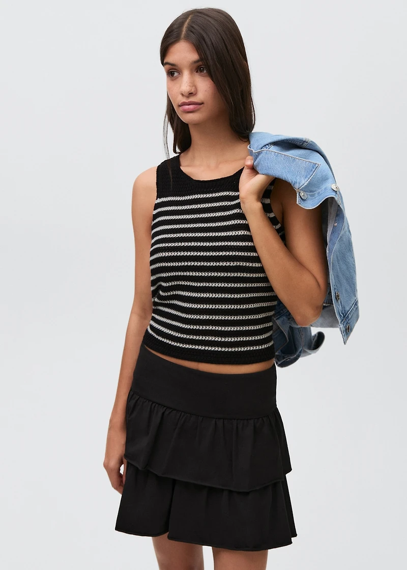 Ruffled mini-skirt pants