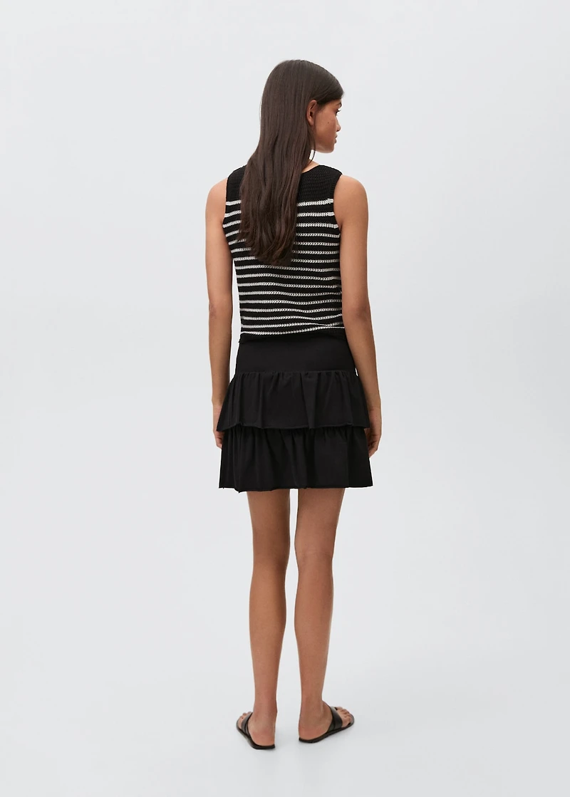 Ruffled mini-skirt pants