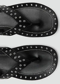 Leather sandals with eyelets