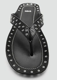Leather sandals with eyelets
