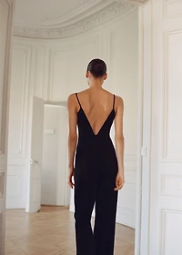 Structured fitted jumpsuit with sweetheart neckline