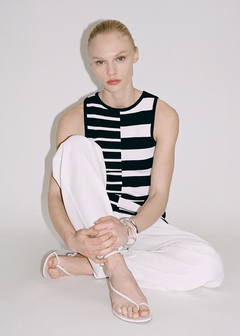 Knitted dress with combined stripes