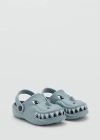 Dragon-design flip-flops