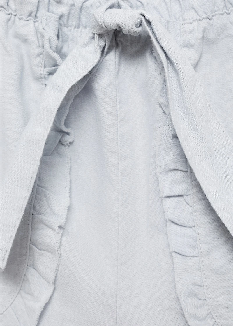 Linen shorts with belt