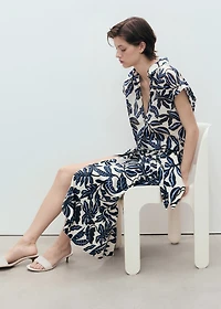 Linen skirt with knot detail