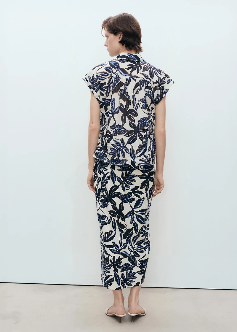 Linen skirt with knot detail