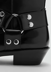 Square toe boot with metallic details