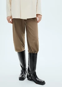 Square toe boot with metallic details