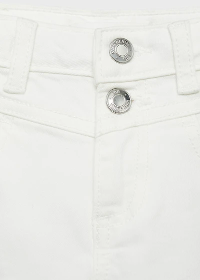 Denim shorts with frayed hem